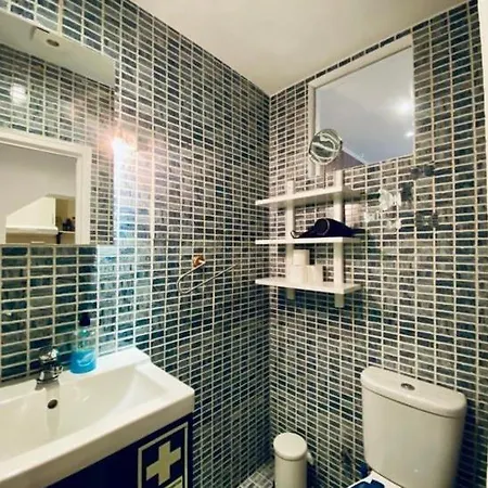 아파트 Bairro Alto Cozy